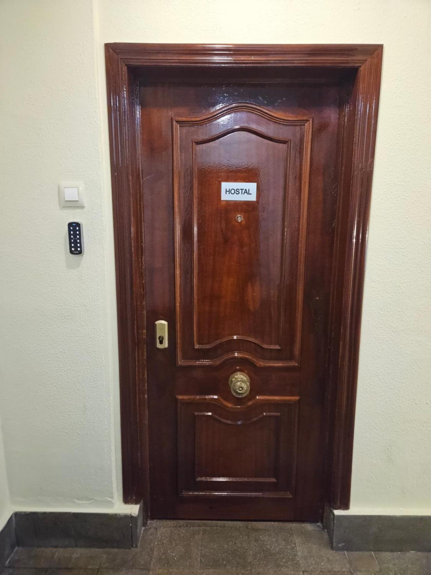Hostal Foncalada Oviedo Kültér fotó